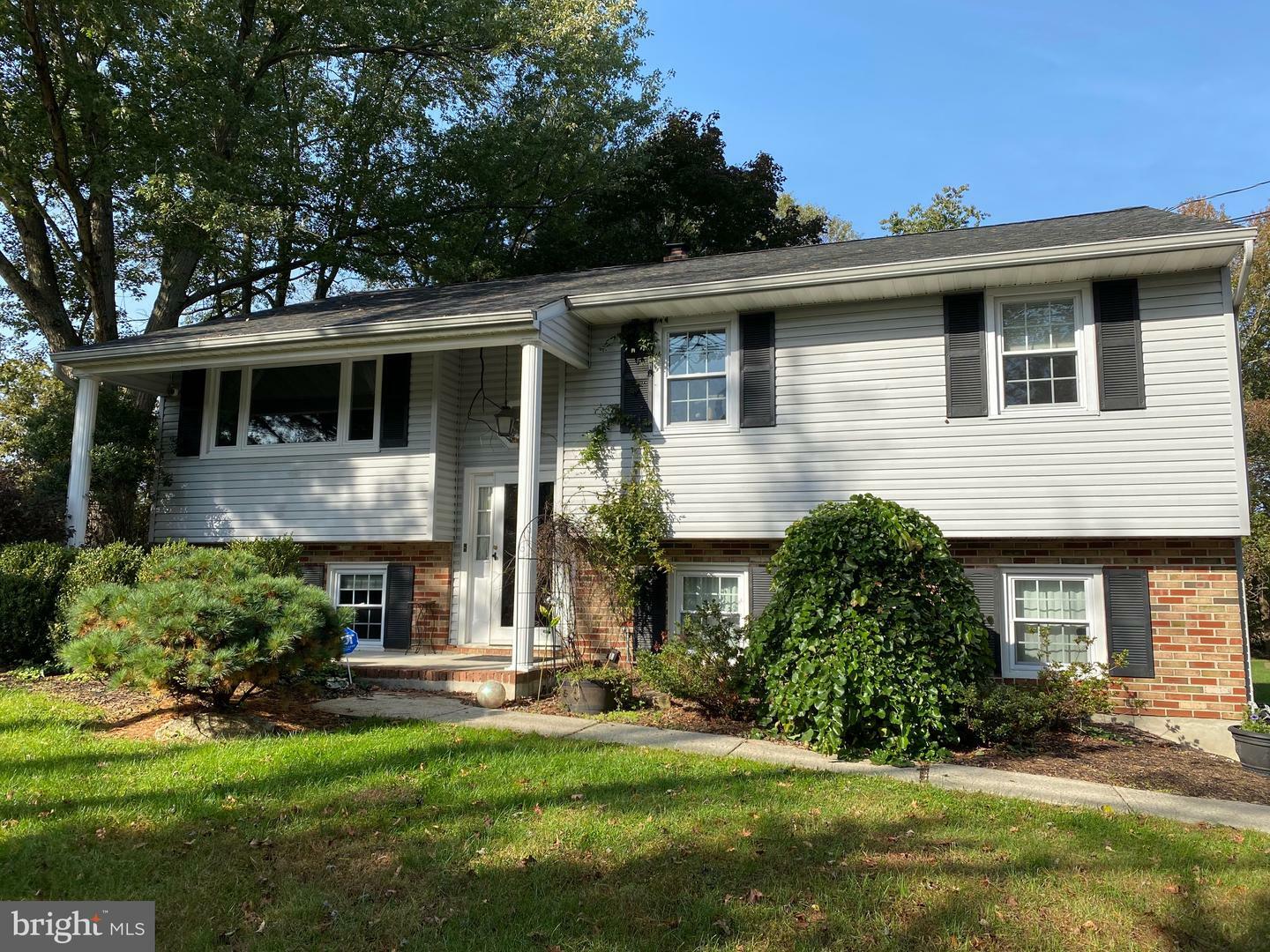 Property Photo:  129 Robbinsville Edinburg Road  NJ 08691 
