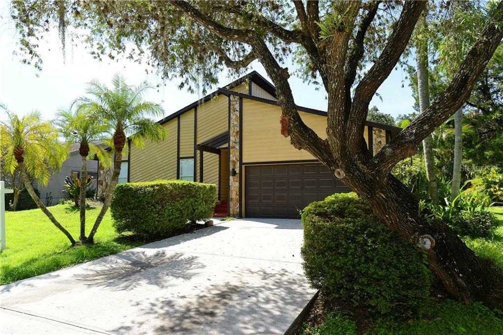 Property Photo:  4290 Brackenwood Court  FL 34232 