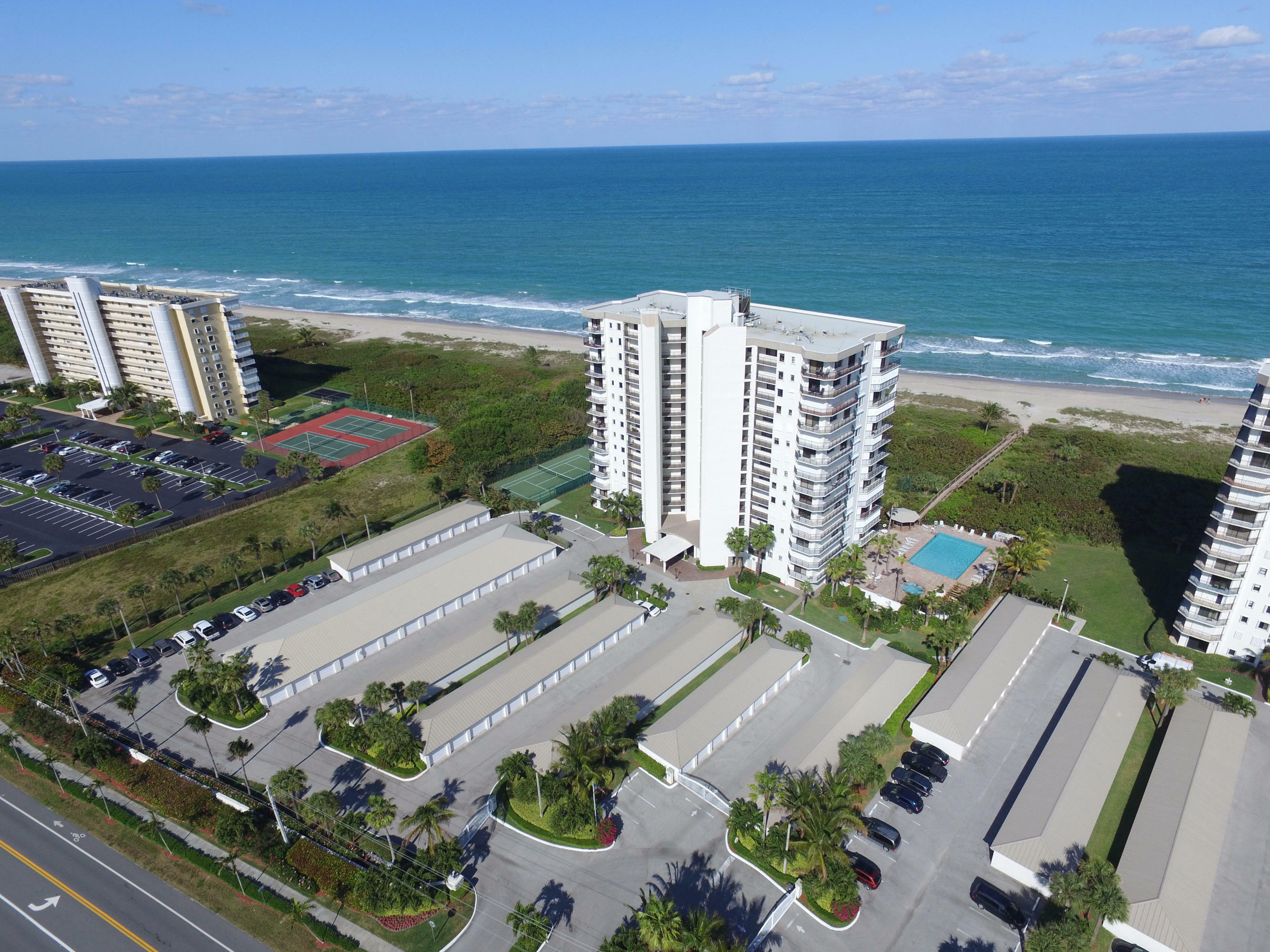 Property Photo:  3150 N Highway A1a 1004-N  FL 34949 