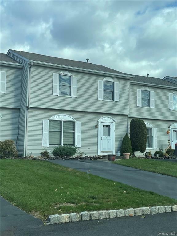11 Wargo Court  West Haverstraw NY 10993 photo