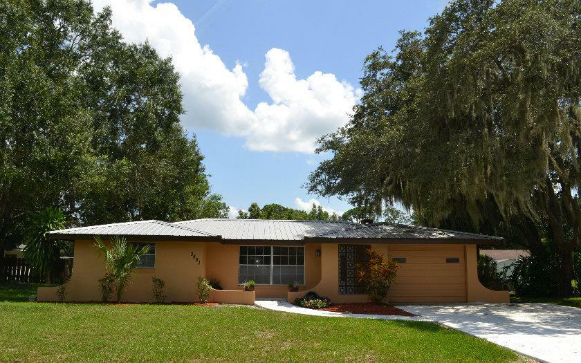 Property Photo:  3481 Ike Avenue  FL 33875 