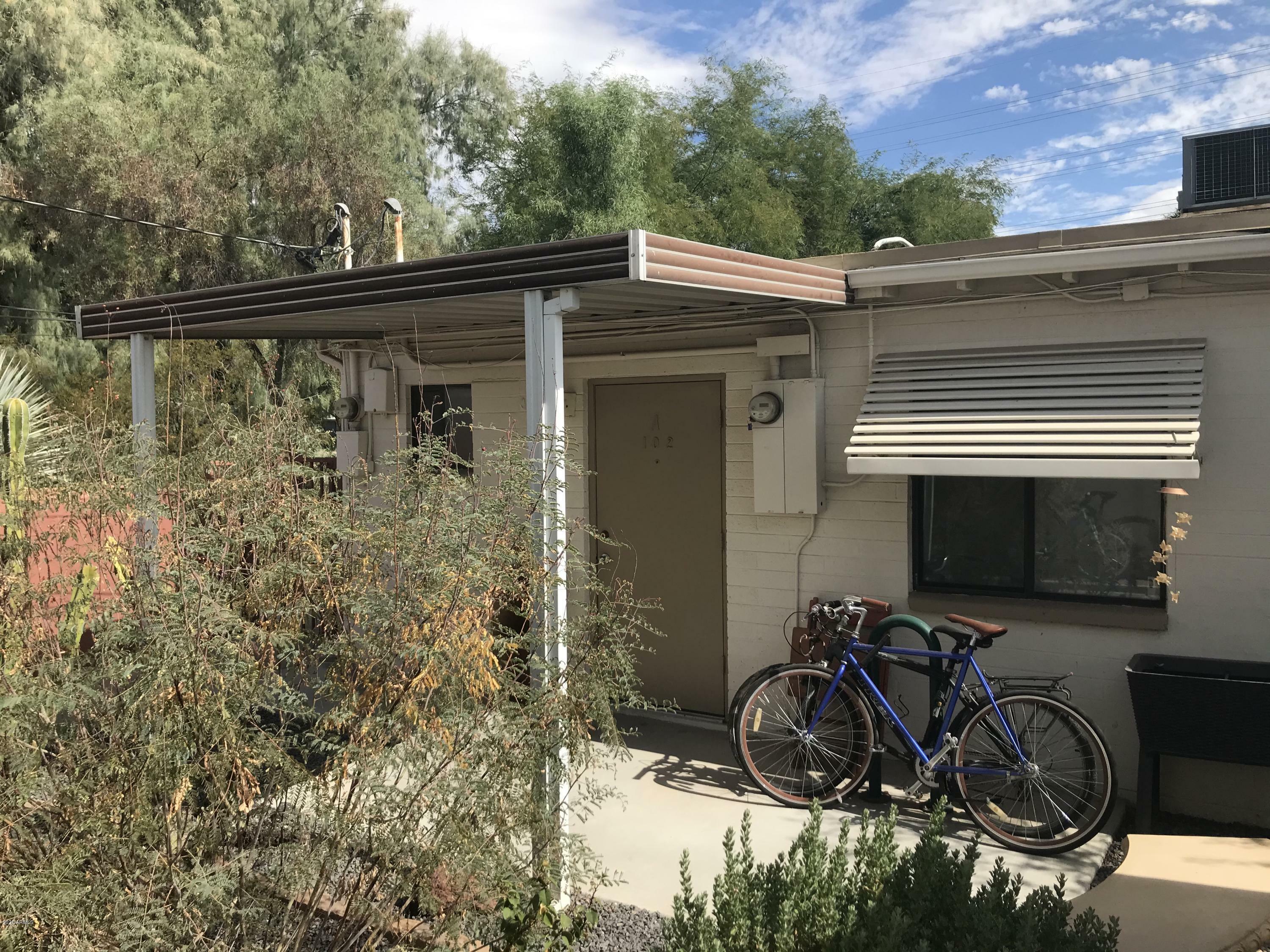 Property Photo:  1214 S Farmer Avenue  AZ 85281 