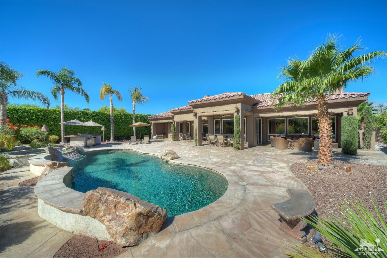 Property Photo:  48 Oakmont Drive  CA 92270 