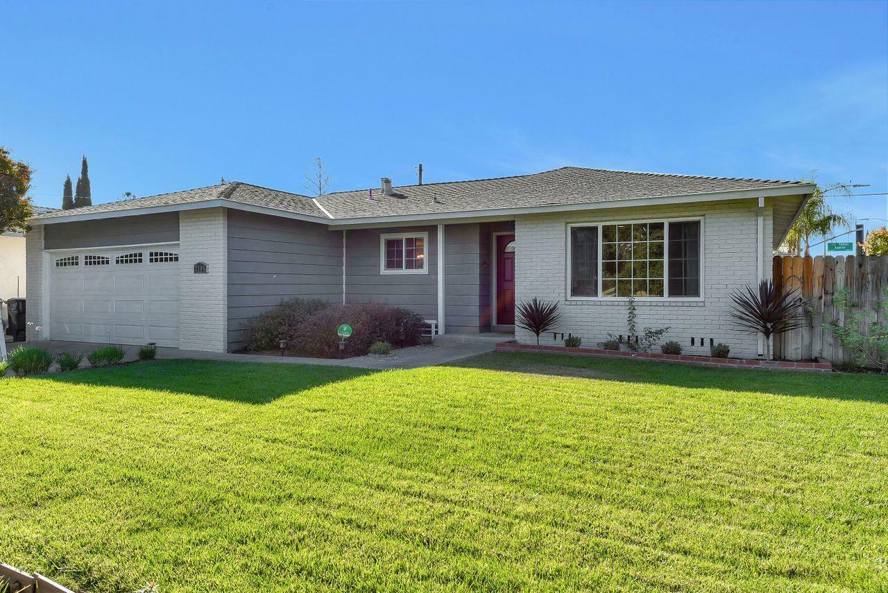 Property Photo:  2105 La Miel Way  CA 95130 