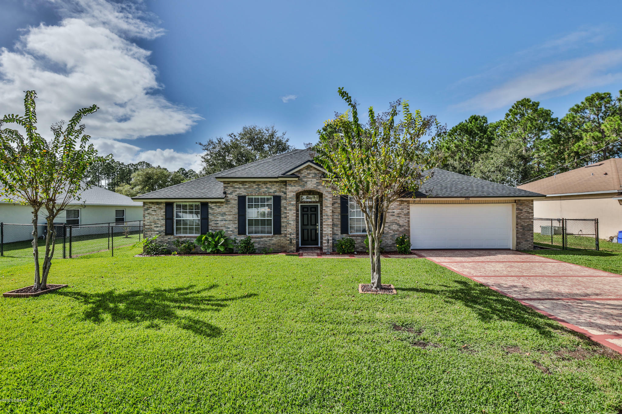 Property Photo:  186 Parkview Drive  FL 32164 