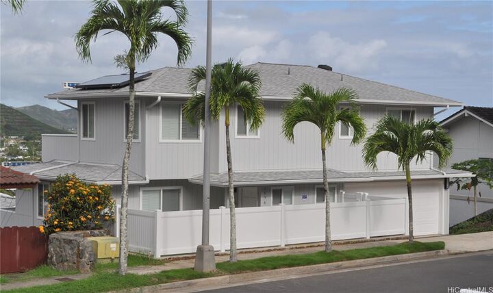 1356 Aupapaohe Street  Kailua HI 96734 photo
