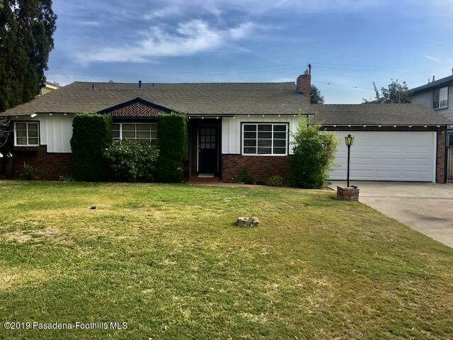 Property Photo:  2556 Mayflower Avenue  CA 91006 