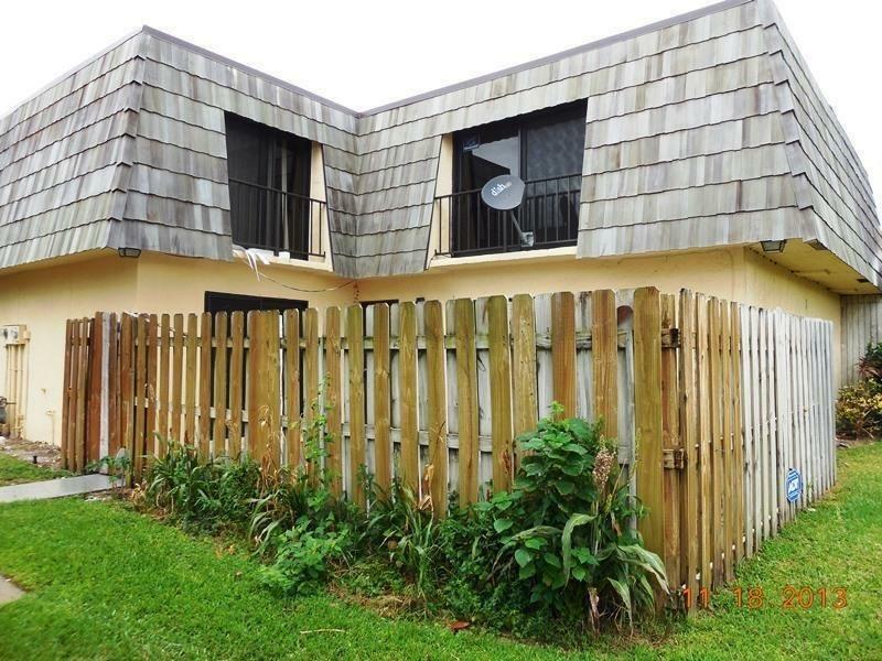 Property Photo: 2378 Waterside Drive 25B FL 33461