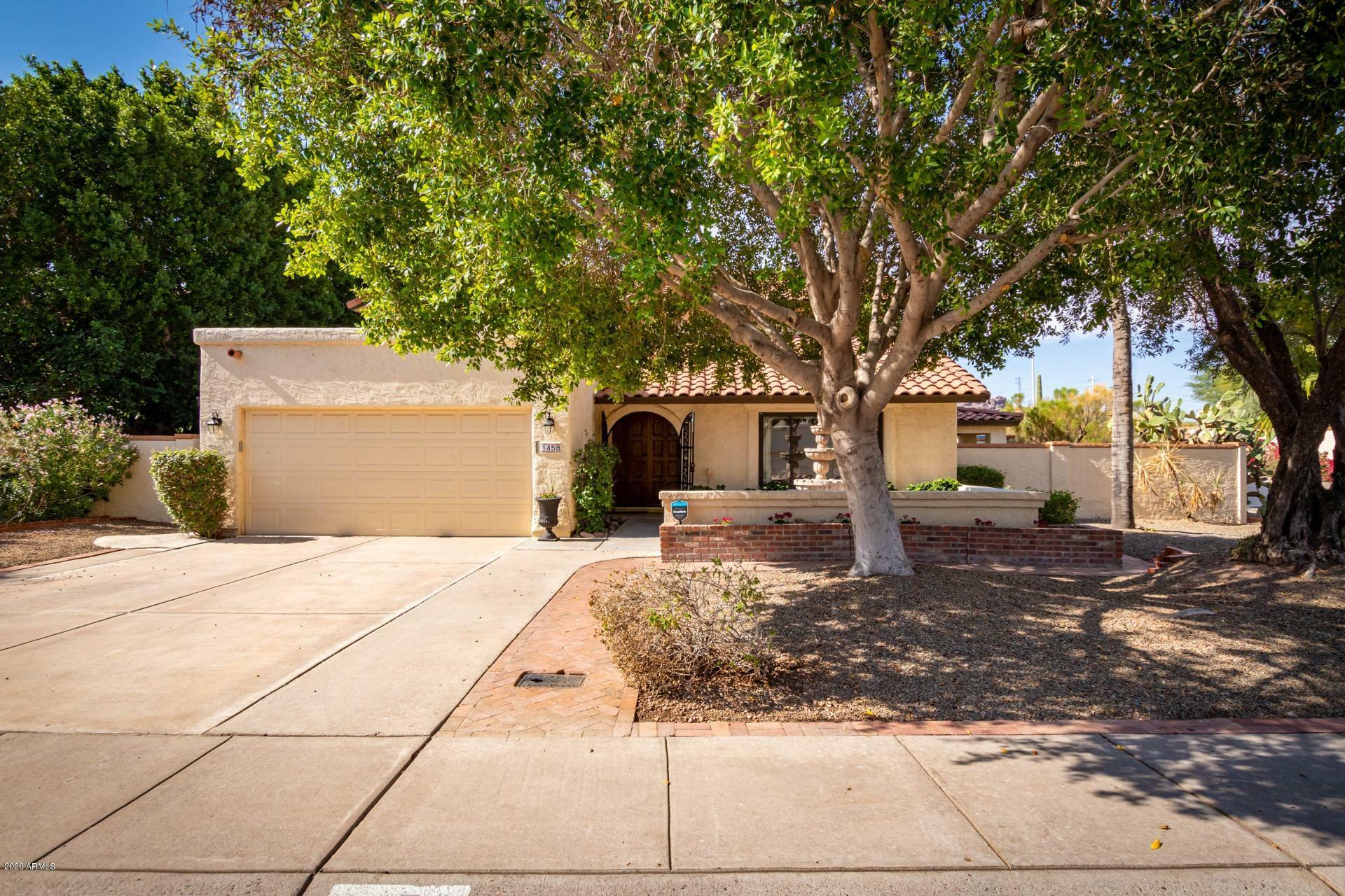 Property Photo:  1458 N El Camino Drive  AZ 85288 