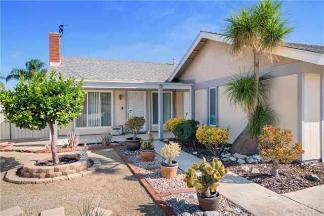 Property Photo:  4245 Redstar Court  CA 92505 