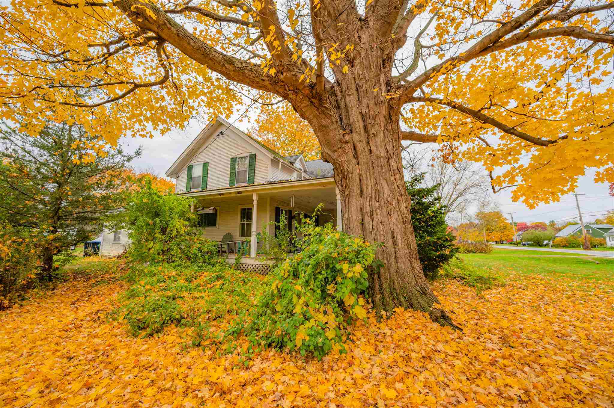 Property Photo:  872 Falls Road  VT 05482 