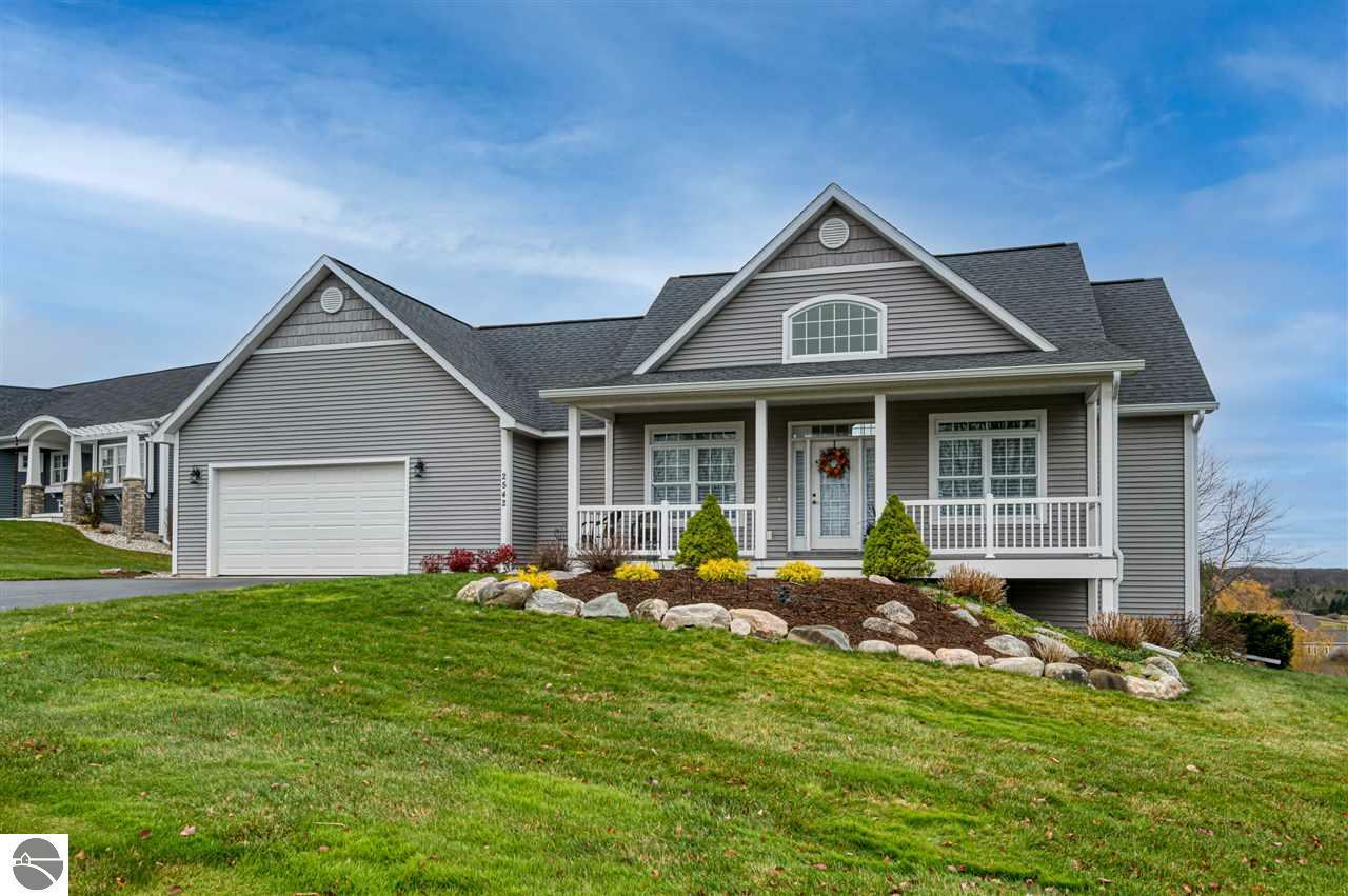 Property Photo: 2542 W Crown Drive MI 49685