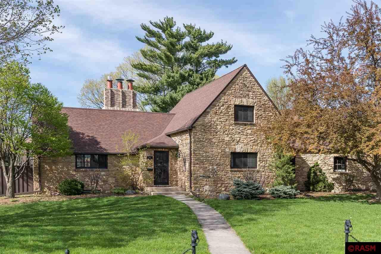 Property Photo: 306 Pearl Street MN 56001