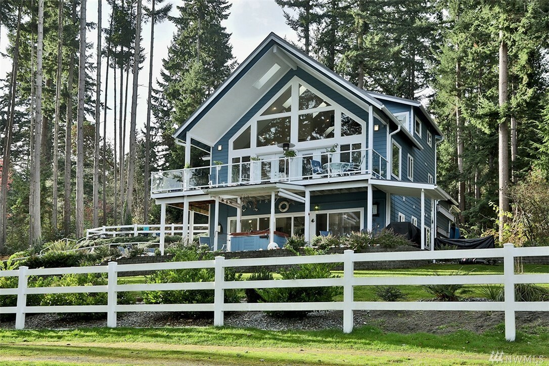 Property Photo:  2723 Sand Cherry Lane  WA 98260 