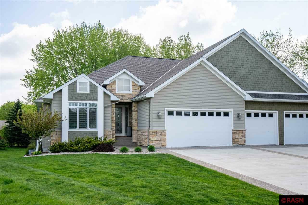 Property Photo: 105 Viking Court MN 56001