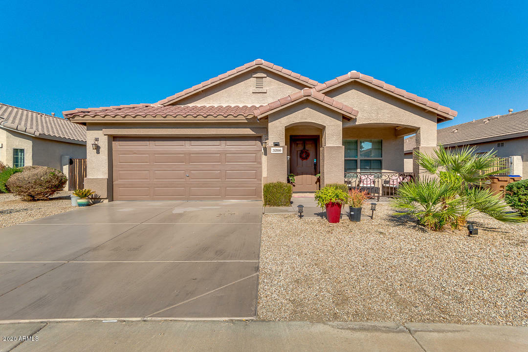 Property Photo:  3266 W Hayden Peak Drive  AZ 85144 