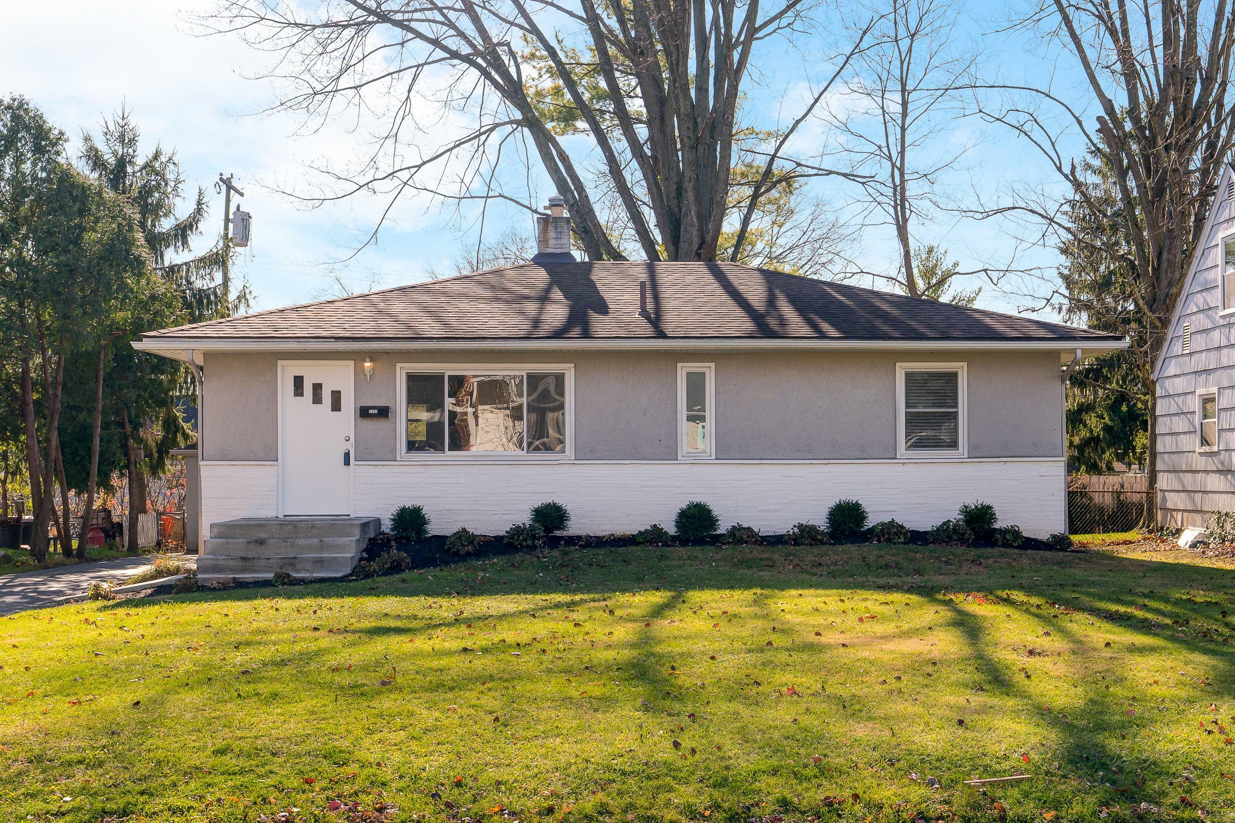 Property Photo:  2553 Woodstock Road  OH 43221 