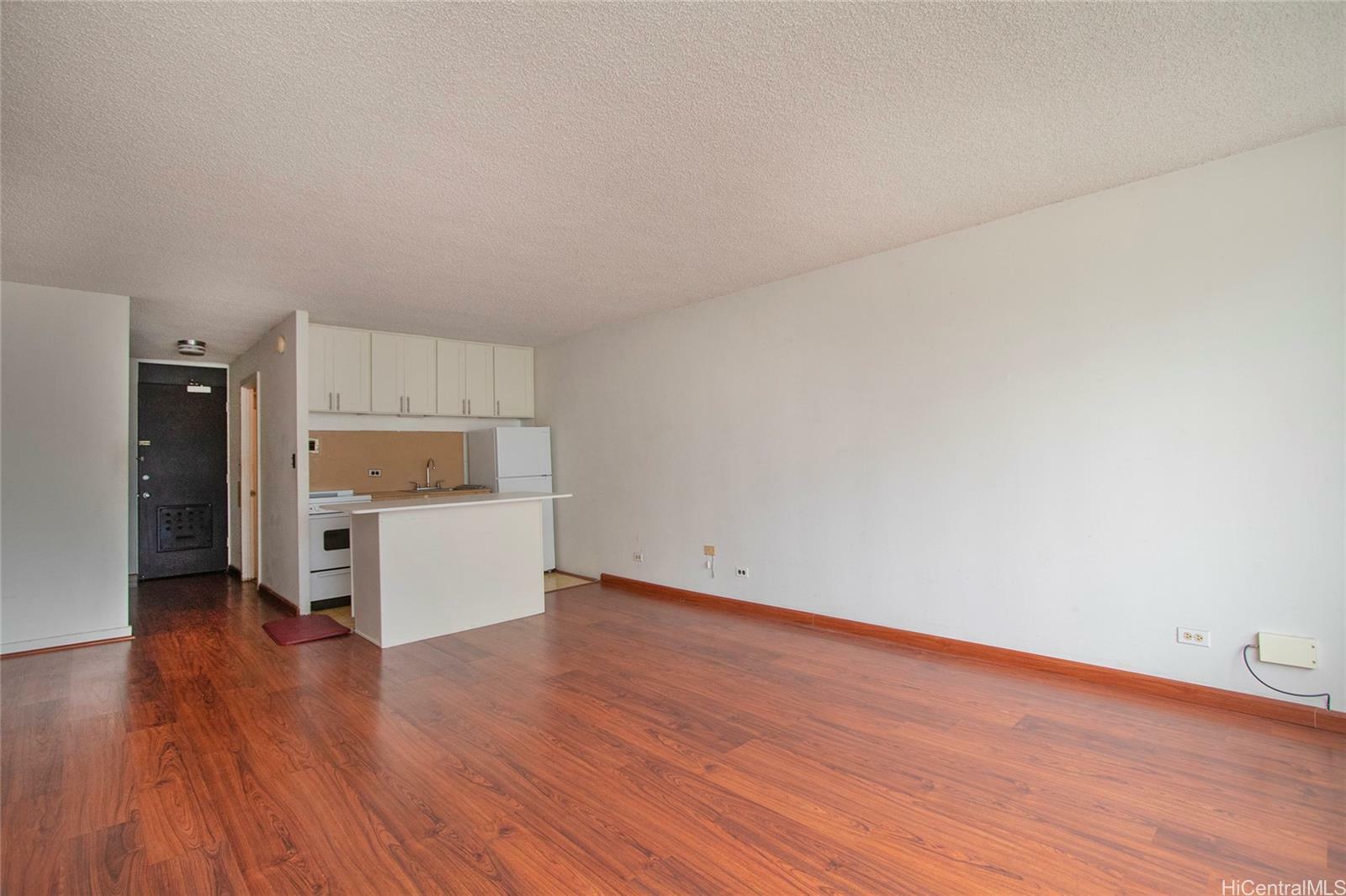 Property Photo:  747 Amana Street 1201  HI 96814 