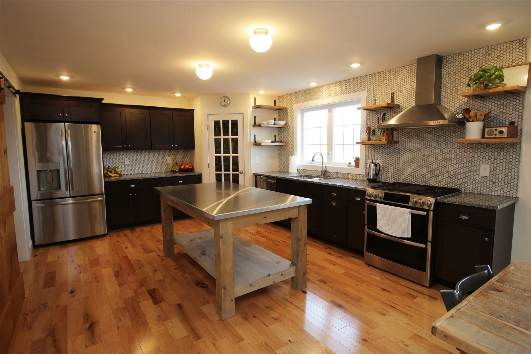 Property Photo: 122 Mile Slip Road NH 03055