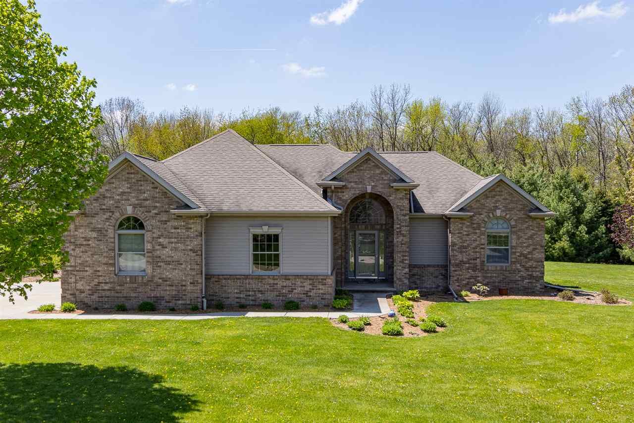 Property Photo:  8039 Saquaro Court  WI 54956 