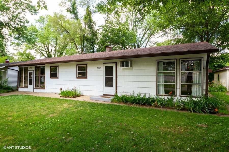 Property Photo:  7804 Randy Rd  IL 61115 