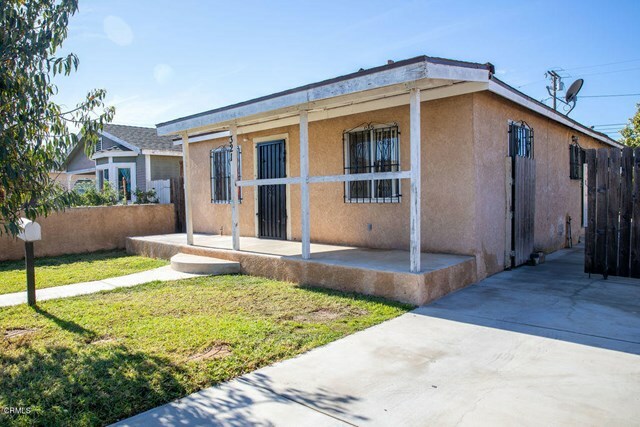 Property Photo:  321 N Bonita Avenue  CA 93030 