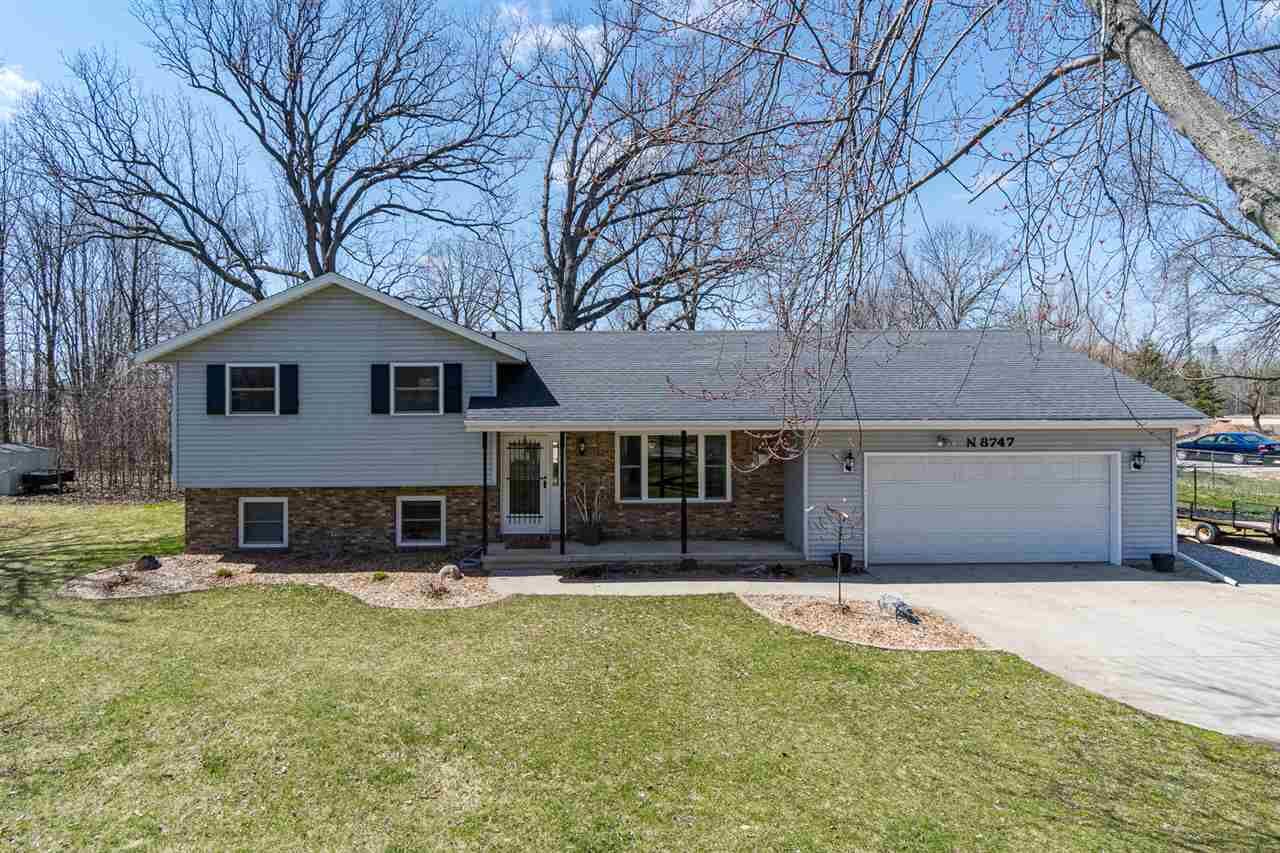 Property Photo: N8747 Zirbel Drive WI 54952