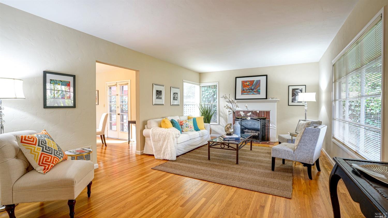 Property Photo: 125 Linden Lane CA 94901