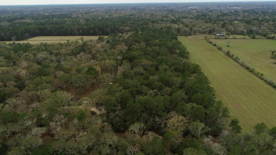 Property Photo: 000 Deschner Road TX 77303