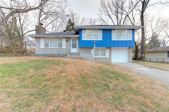 Property Photo:  5901 E 97th Street  MO 64134 