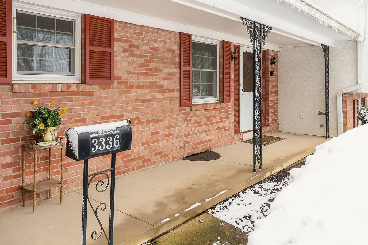 Property Photo:  3336 Westbury Drive  OH 43221 