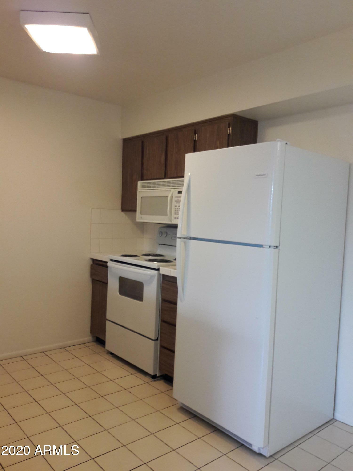 Property Photo: 10648 W Coggins Drive AZ 85351
