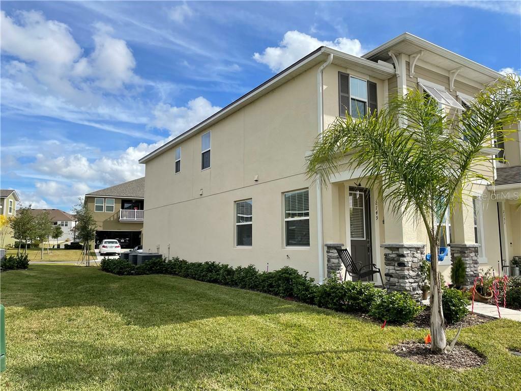 Property Photo:  2149 Valencia Blossom Street  FL 34711 