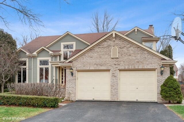 Property Photo: 163 Southfield Drive IL 60061