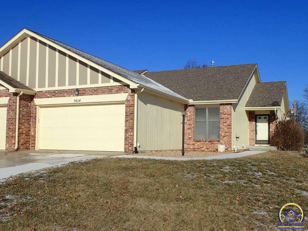 Property Photo:  5614 SW Barrington South Ct  KS 66614 