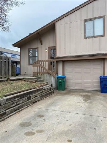 Property Photo:  9009 E 85th Terrace  MO 64138 