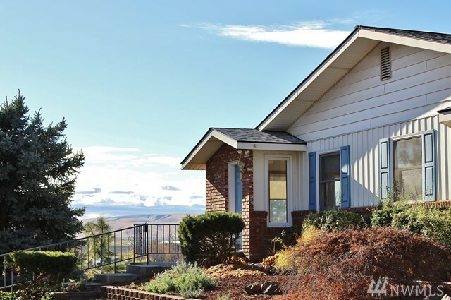 Property Photo:  475 Galloway Road  WA 99362 