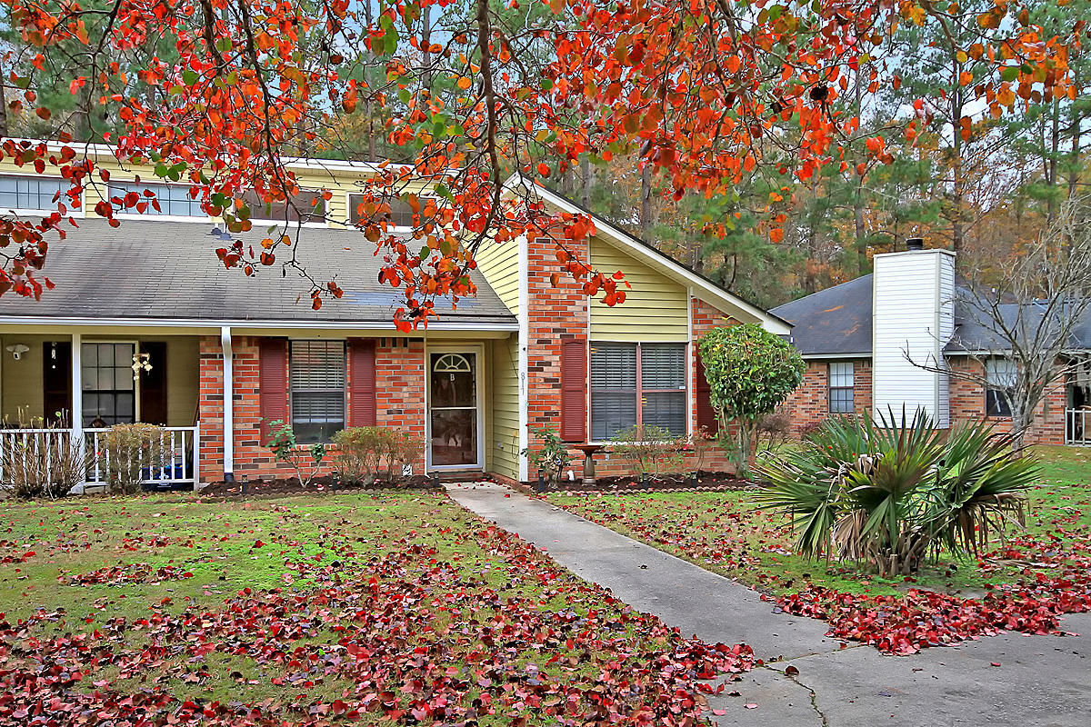 Property Photo:  817 Temple Road Unit B  SC 29456 