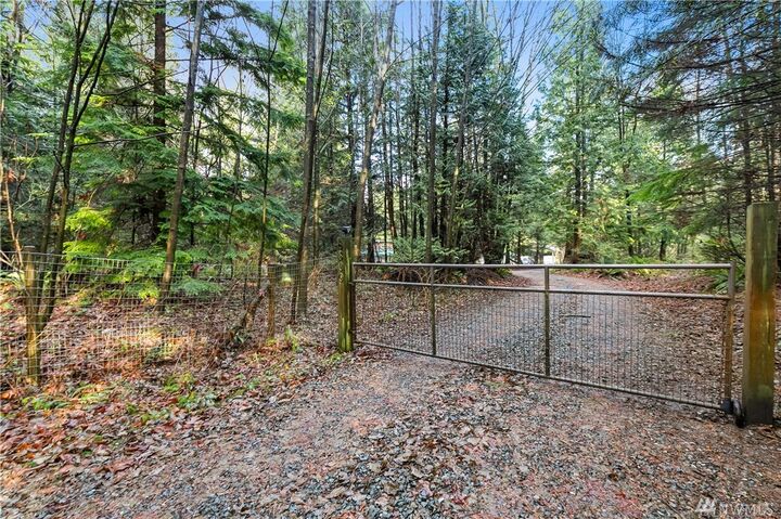 Property Photo: 8300 Custer School Rd WA 98240