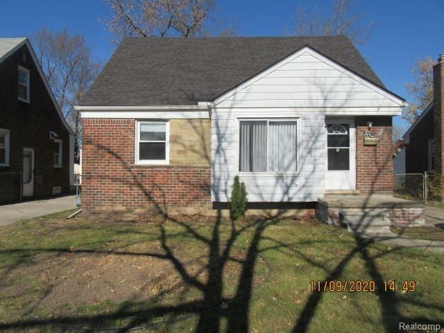 Property Photo:  26546 Somerset Street  MI 48141 