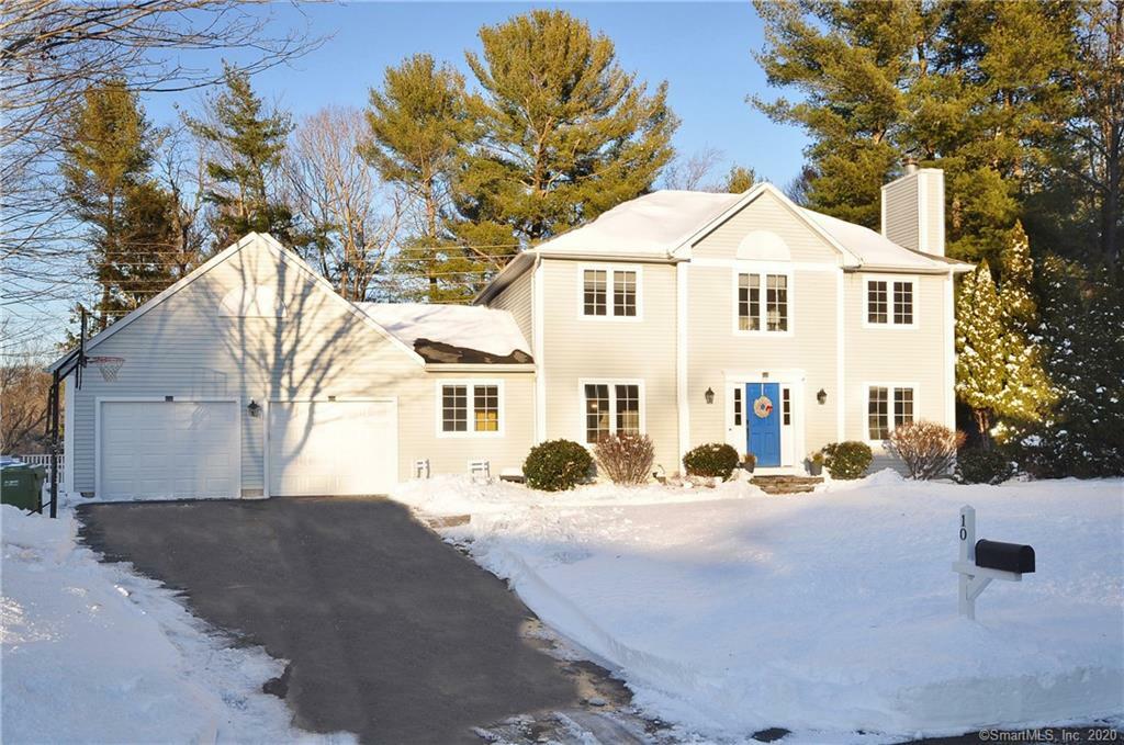Property Photo:  10 Canfield Way  CT 06001 
