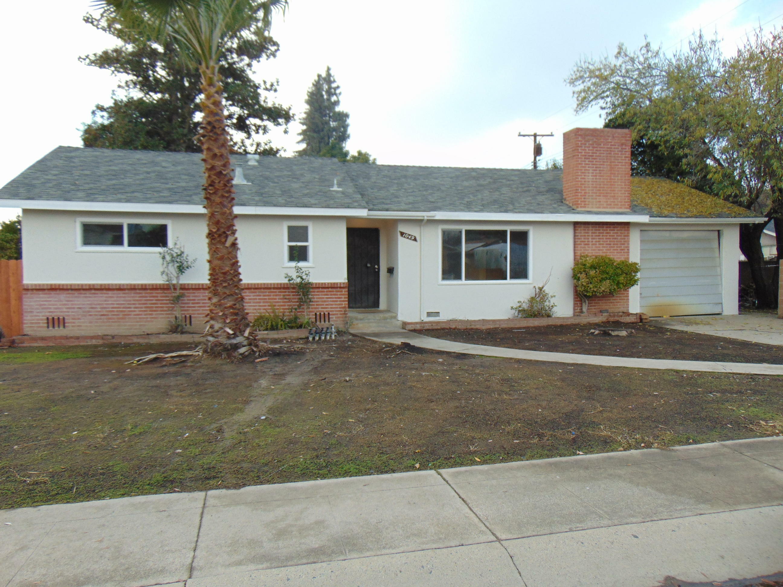 1049 S Terri Street  Visalia CA 93277 photo