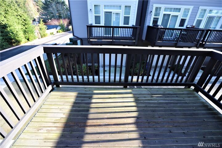 Property Photo:  145 SW 185th Lane  WA 98166 