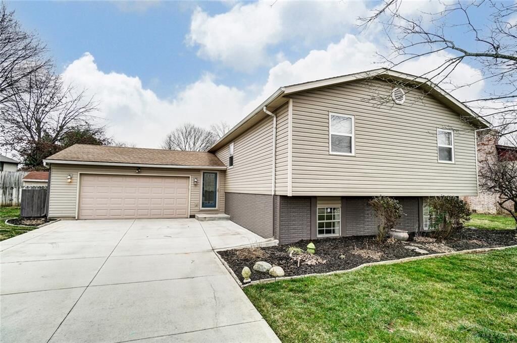Property Photo: 280 Lantis Drive OH 45005