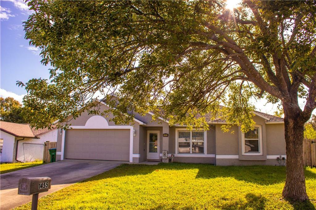 Property Photo: 1455 Agatha Drive FL 32725