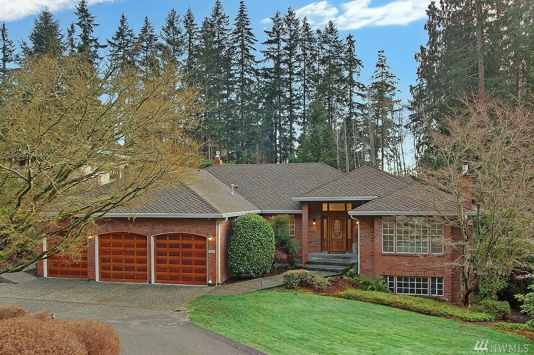 Property Photo:  11300 Eagle Lane  WA 98020 