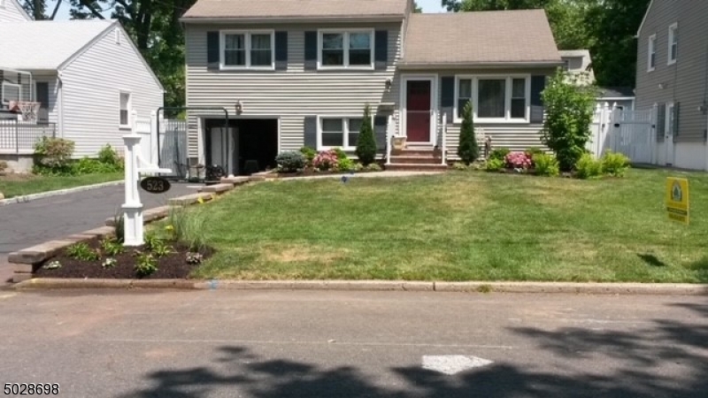 Property Photo:  523 Victor Street  NJ 07076 