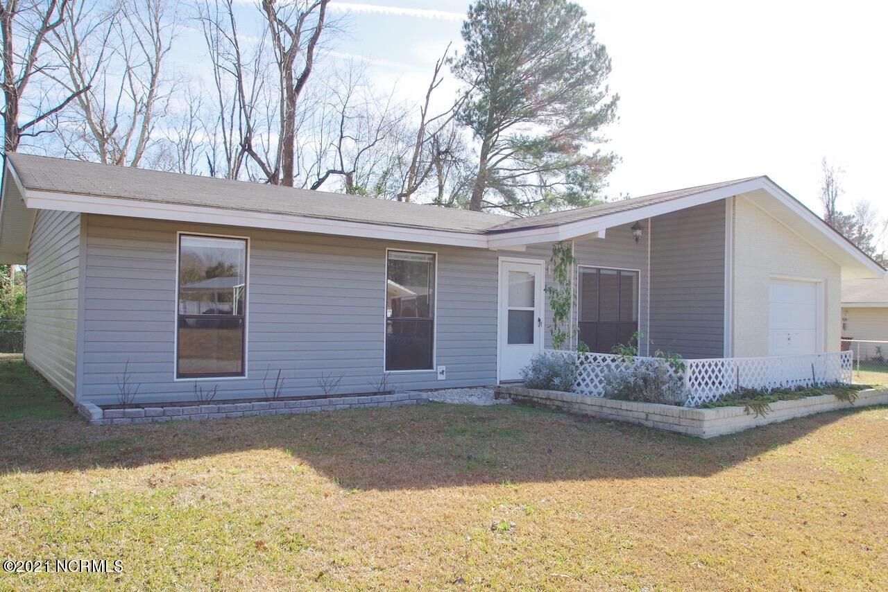 Property Photo:  105 Timber Lane  NC 28540 