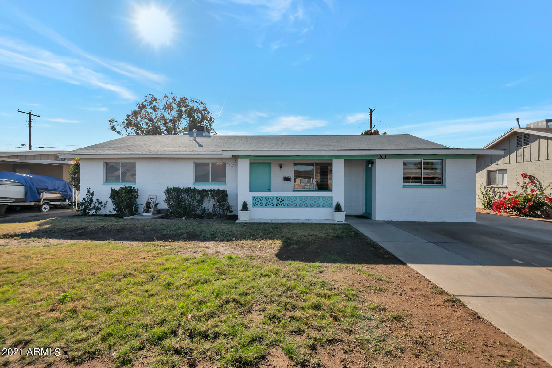 Property Photo:  1513 W 7th Avenue  AZ 85202 