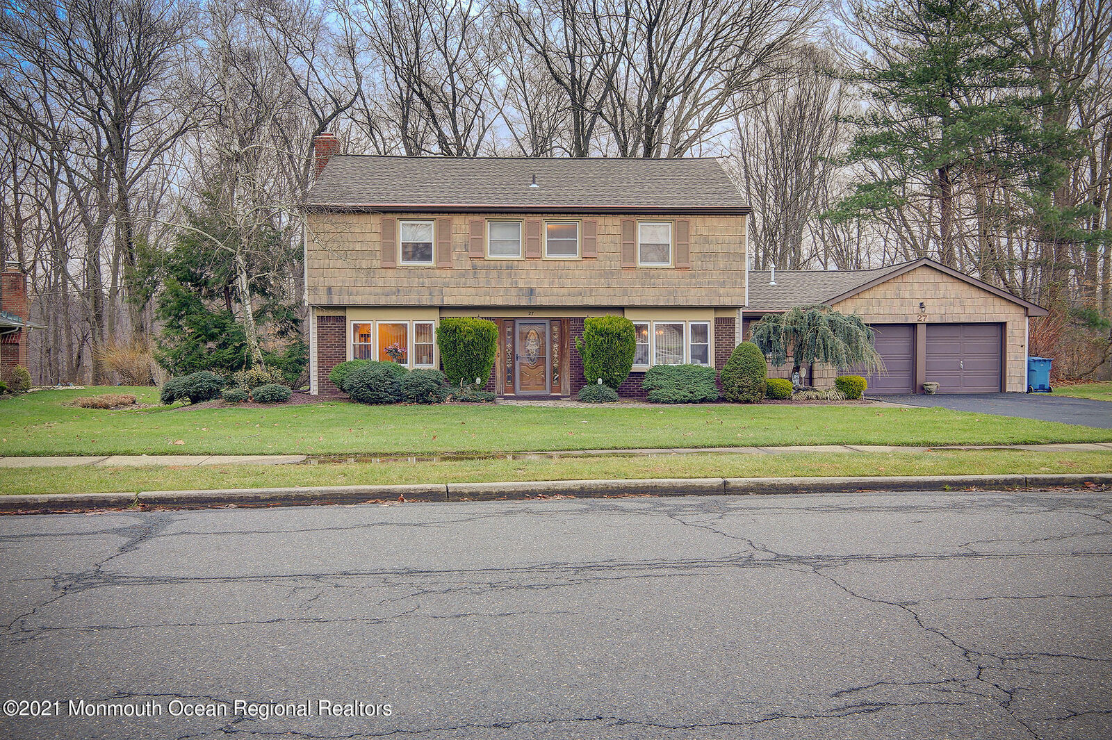 Property Photo:  27 Lakeridge Drive  NJ 07747 